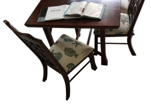 places to study dining room table